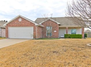 321 Rustic Meadow Dr, Royse City, TX 75189