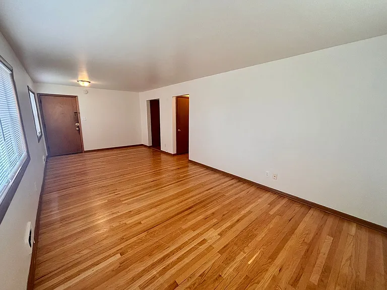 3879 N Humboldt Blvd — Photo 7