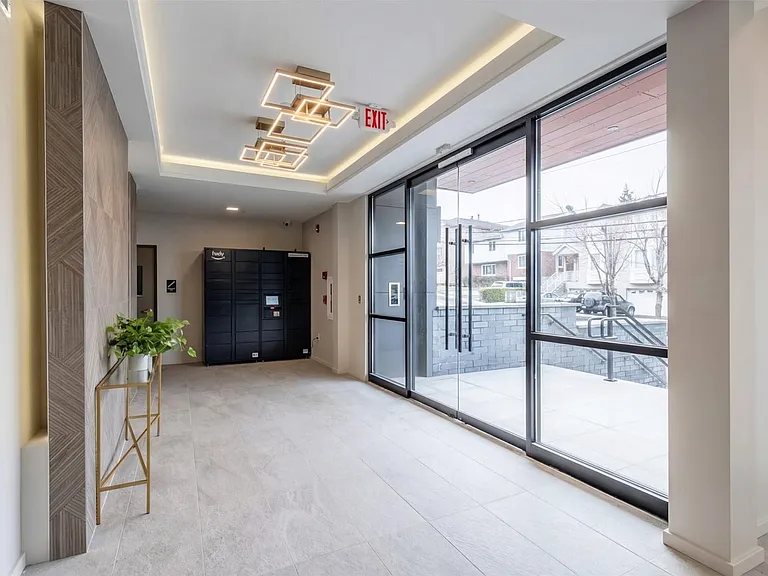 48 Grand Ave #205 — Photo 5