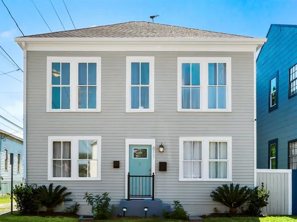 811 10th St, Galveston, TX 77550