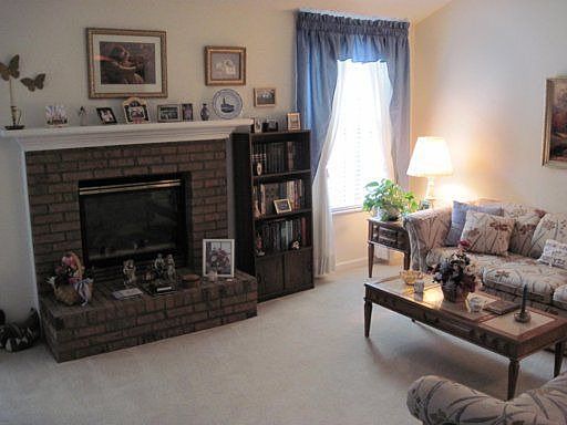 2nd image of 8039 Chambord Way
