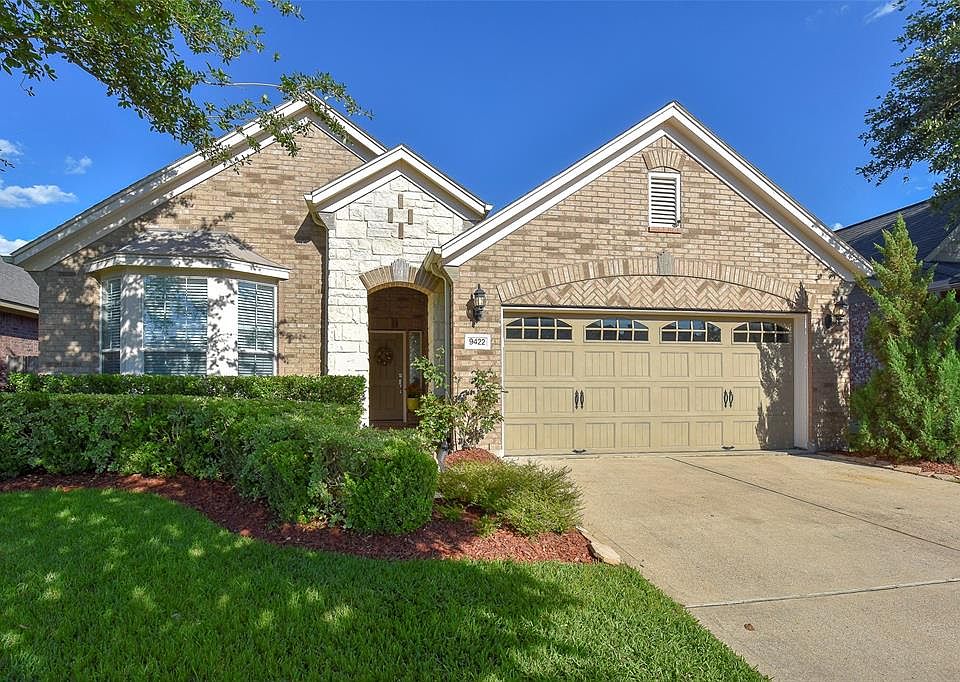 1st image of 9422 Herons Grove Ln