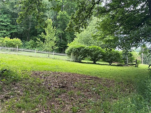2nd image of 701 Chicora Rd