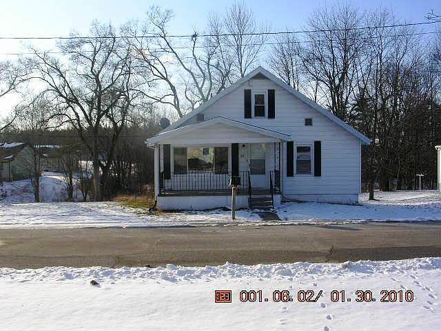 1st image of 601 N Oak St