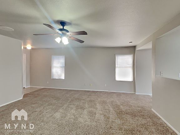 5th image of 550 W Kingman Dr