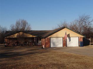 9002 N 165th East Ave, Owasso, OK 74055