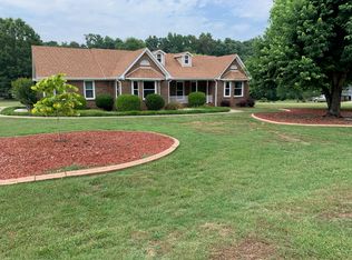 145 Matt Phillips Rd NW, Huntsville, AL 35806