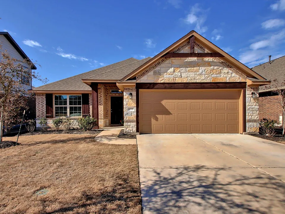 6708 Catania Loop