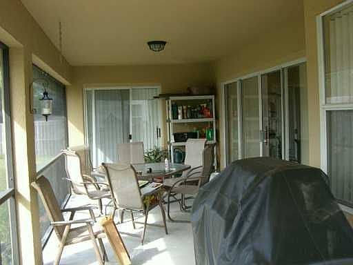 COVERED PORCH