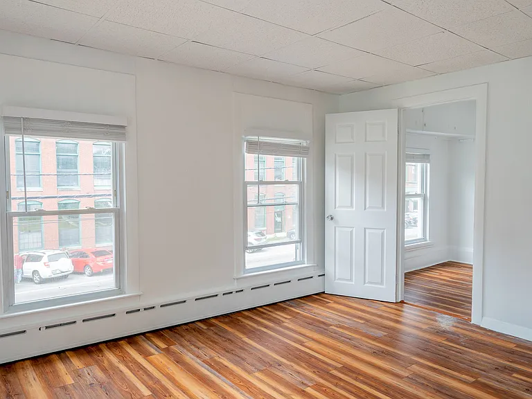 77 Bridge St #1 — Photo 15
