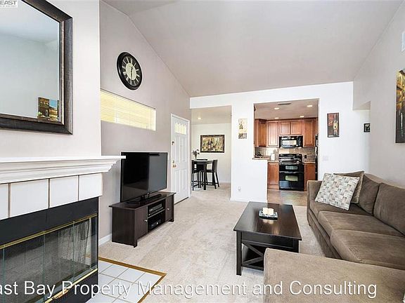 3rd image of 7052 Dublin Meadows St