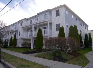 324 E 23rd Ave, North Wildwood, NJ 08260