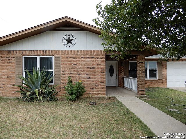 1st image of 1501 Longhorn Dr