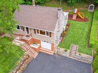 39 Lorelei Rd, West Orange, NJ 07052