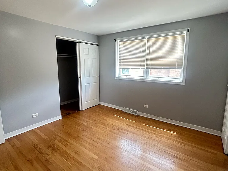 11514 S Elizabeth St #2 — Photo 7