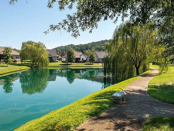 3rd image of 3413 Willow Lake Cir