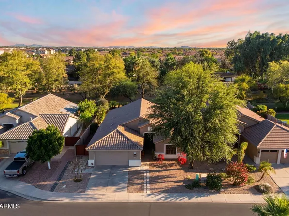 235 W GOLDFINCH Way, Chandler, AZ 85286