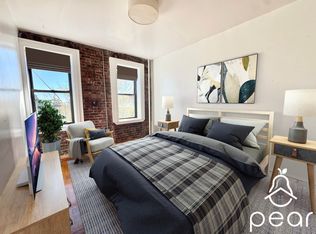 674 47th St APT 3G, Brooklyn, NY 11220