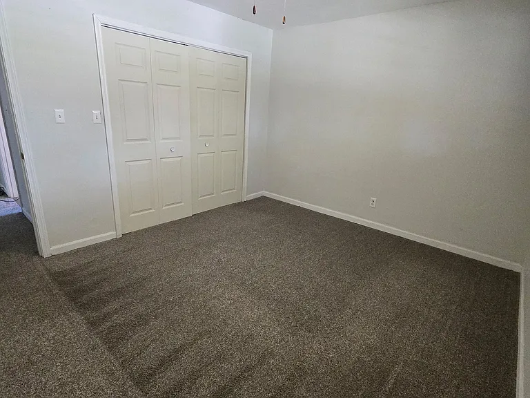 2119 Lexington Dr #4 — Photo 7