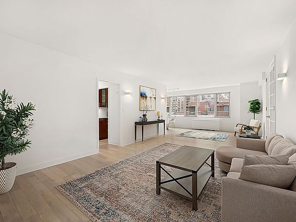 3rd image of 400 E 77th St #11KL