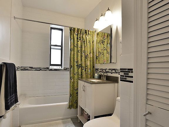 5th image of 35-35 75th St APT 604