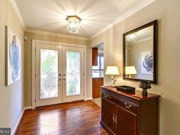 4th image of 3411 Walnut Hill Ct