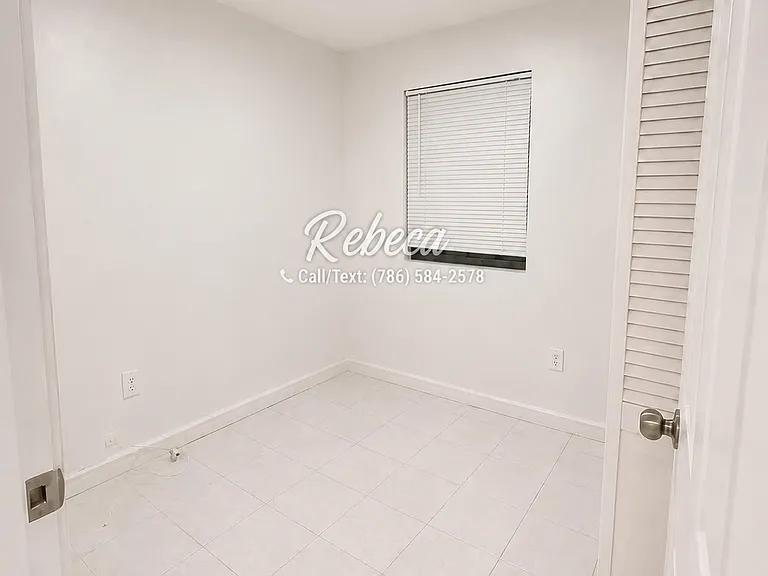 201 SW 19th Ave #3 — Photo 11