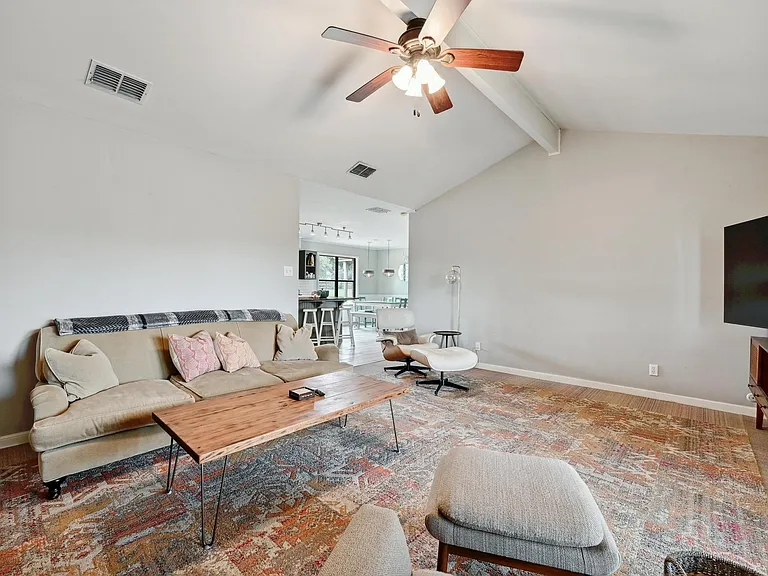 9209 Rock Way Dr — Photo 18