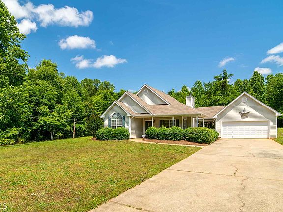 3rd image of 149 Floresta Dr
