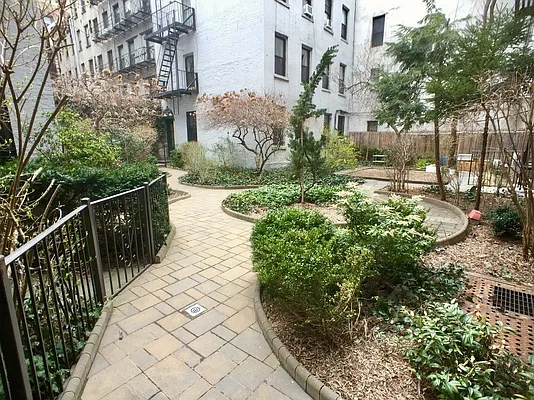 Rented by MBD Properties | media 24