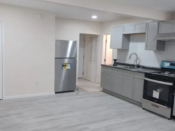 134 Hennessey Ct APT 2, Scranton, PA 18504