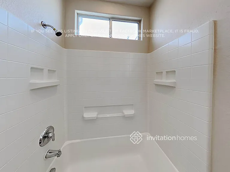 1331 Willow Village Ave — Photo 6