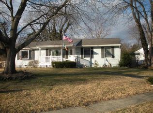 447 Applegate Ave, South Toms River, NJ 08757