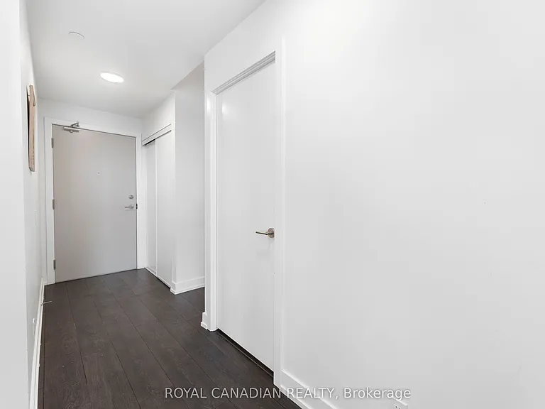 215 Veterans Dr N #1110 — Photo 2