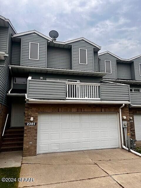 1st image of 2285 Knightsbridge Ct