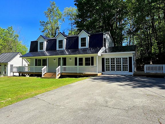 3rd image of 5558 Paramont Rd
