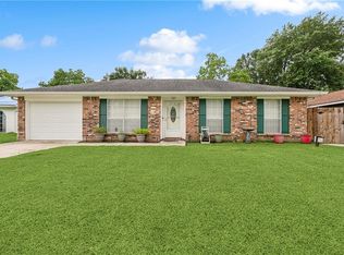 111 Foxbriar Ct, Slidell, LA 70461