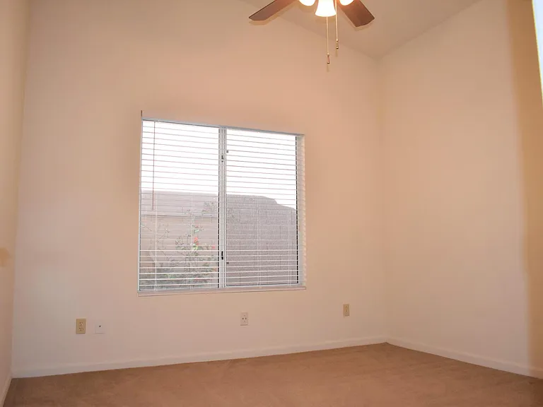 5410 E Campo Bello Dr — Photo 11