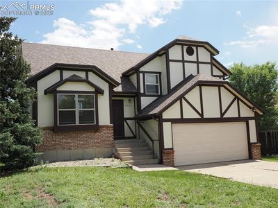 1305 Suncrest Way, Colorado Springs, CO, 80906