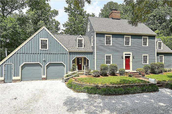 1st image of 606 Dubois Ct