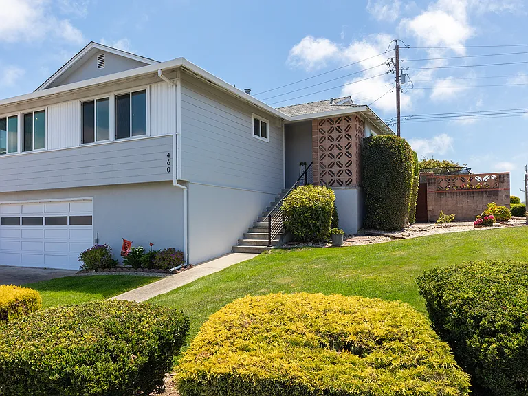 460 Valverde Dr — Photo 22