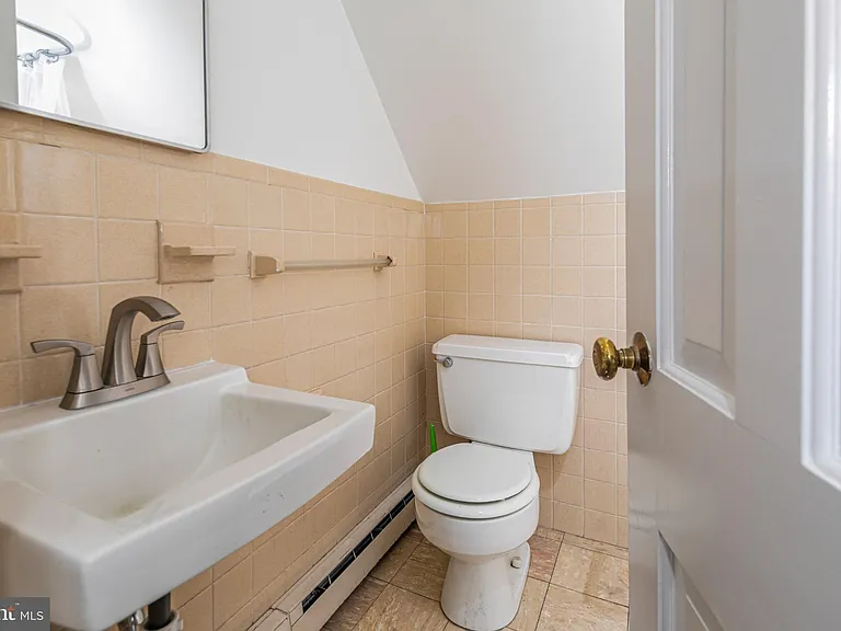 607 Rosedale Rd — Photo 10
