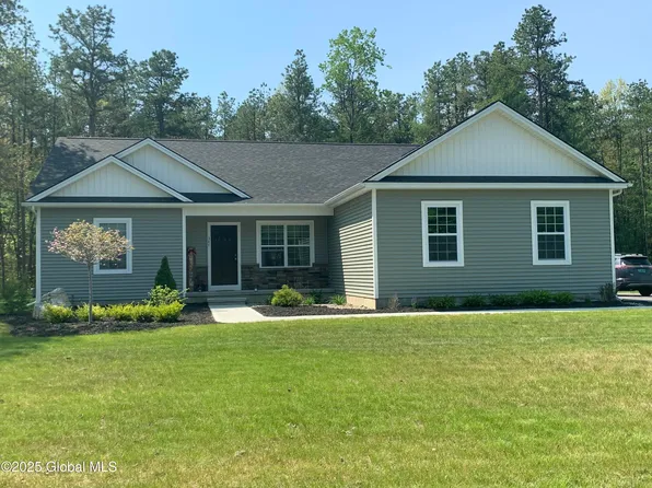 347 Luzerne Road, Queensbury, NY 12804