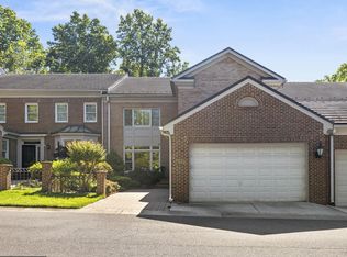 7805 Gate Post Way, Potomac, MD 20854