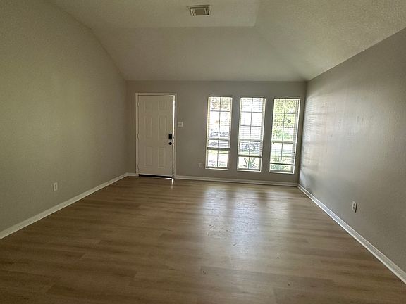 2nd image of 17915 Alpine Brook Ln