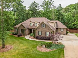 744 Quailmeadow Ln, Colfax, NC 27235