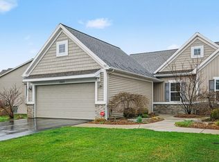 2537 Highridge Hills Ln SE, Grand Rapids, MI