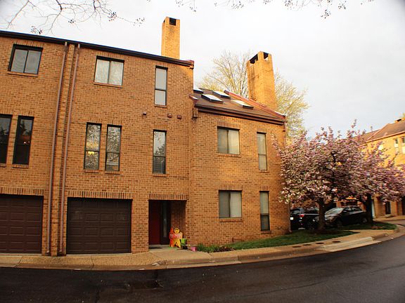 2nd image of 4435 7th St N #4435