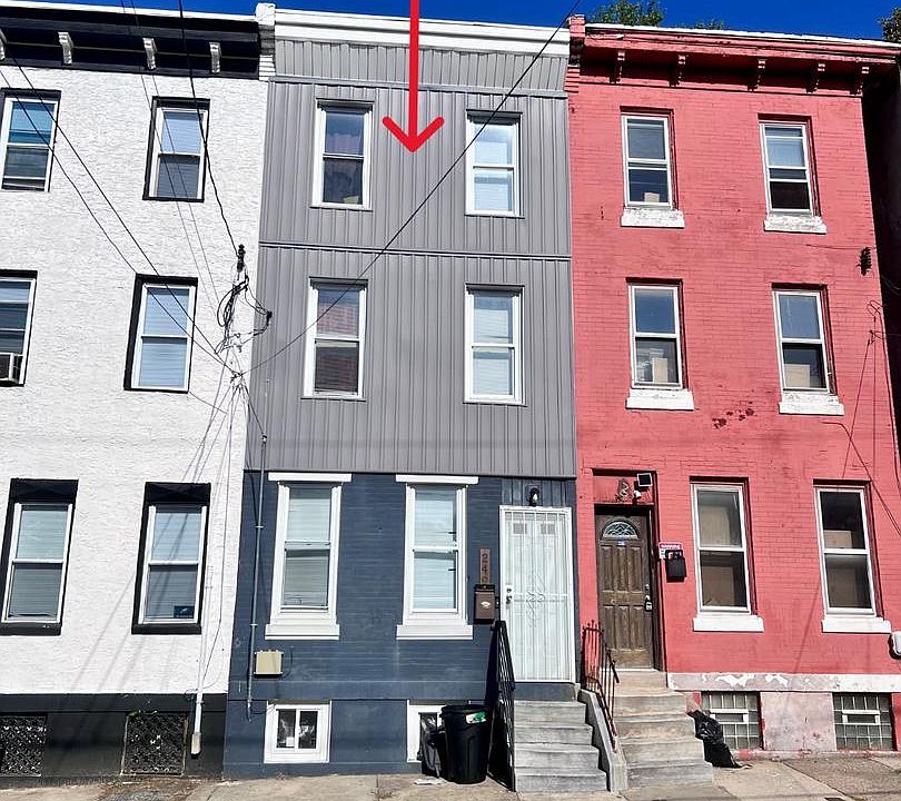 2nd image of 249 E Haines St