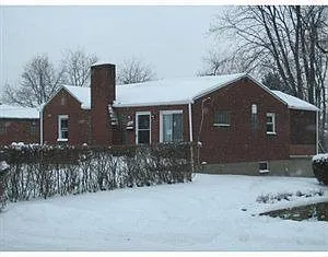5982 Murdock Ave photo 1